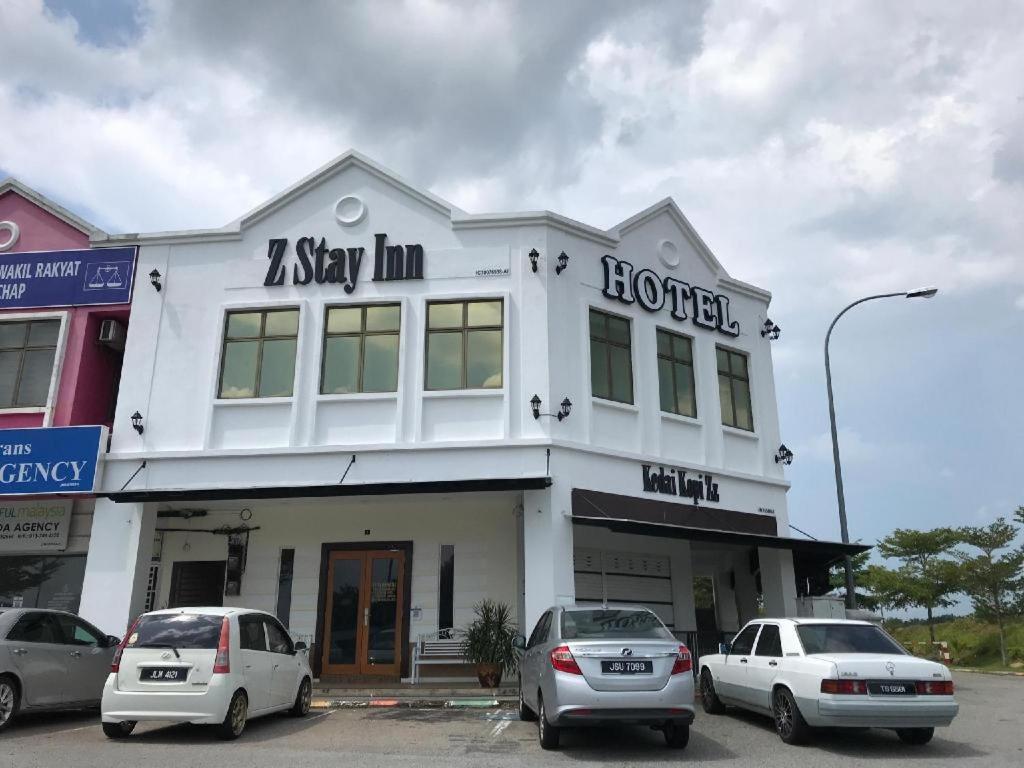 Oyo 90506 Z Stay Inn Hotel Simpang Renggam Exterior photo